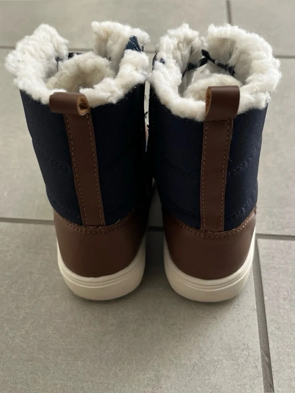 Old Navy Toddler Boy Kids Navy Blue Brown Winter Boots Size 9